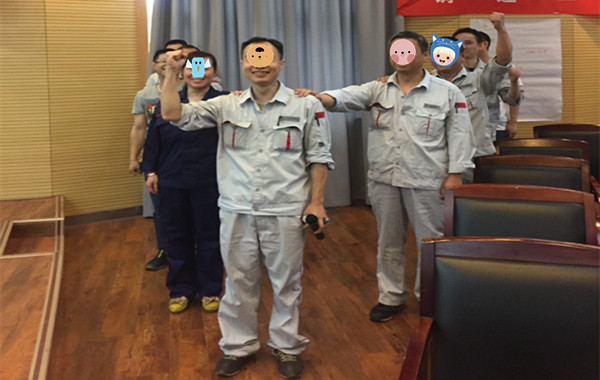 5、20170615 郭敬峰老师受邀东风汽车授课《职业情商与团队管理》“情商”的区别.jpg