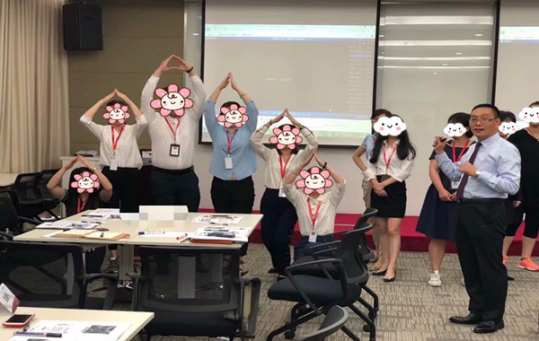 C:\Documents and Settings\Administrator\妗岄潰\澶勭悊杩囩殑鍥剧墖\4銆侀儹鏁嘲鑰佸笀銆婁笌鎯呯华鍘嬪姏鍏辫垶銆媉鍓湰.jpg