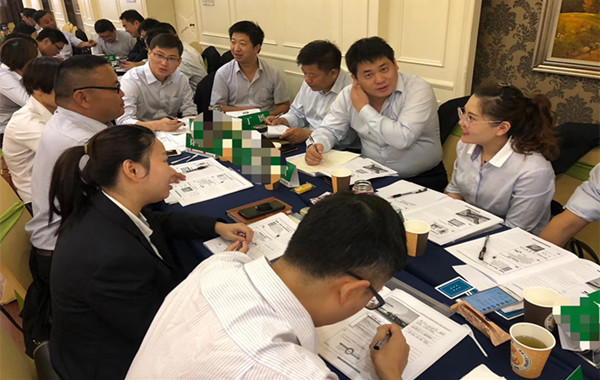 2，郭敬峰老師授課安慶國元農(nóng)業(yè)保險(xiǎn)股份《企業(yè)管理心理學(xué)》.jpg