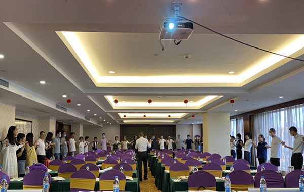 5.郭敬峰授課浙江財經(jīng)大學《職業(yè)情商EQ與陽光心態(tài)》.jpg