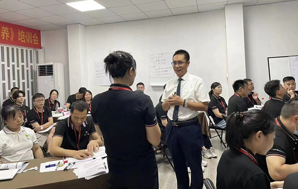 郭敬峰老師授課《陽光心態(tài)與職業(yè)素養(yǎng)》新聞圖�?.jpg
